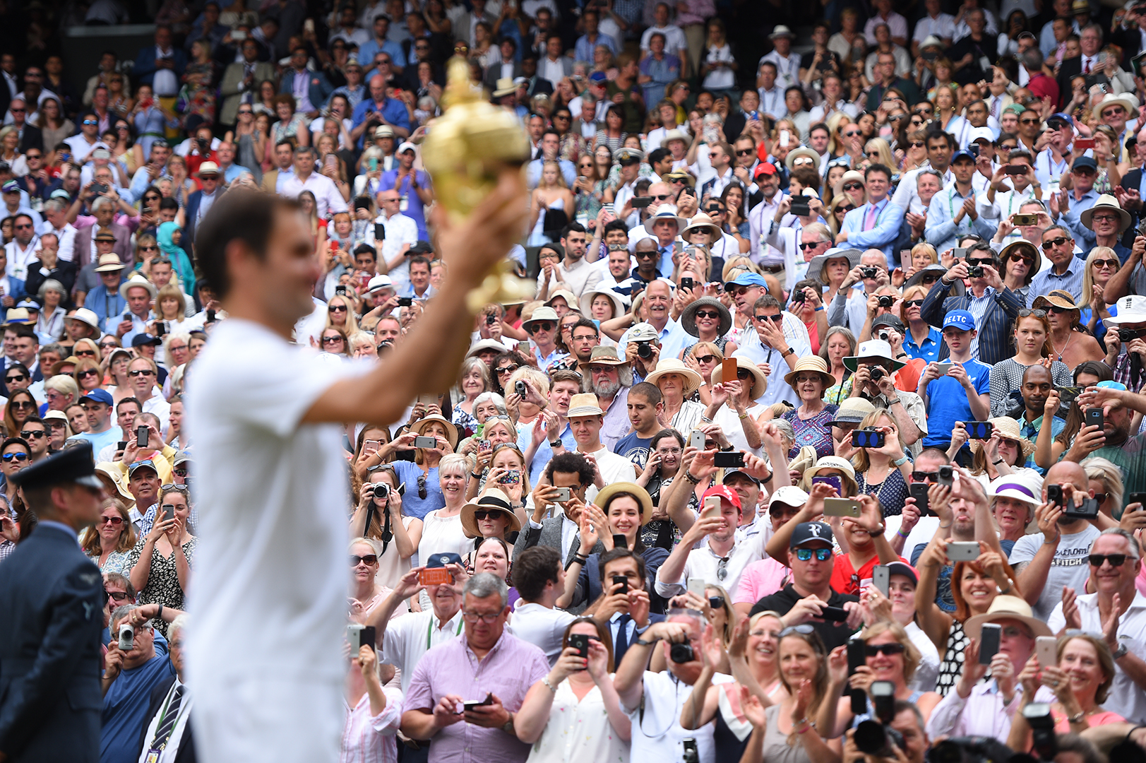 Roger 6